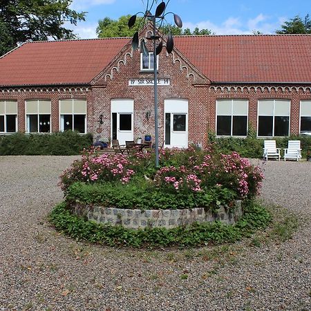 Sir Gamle Skole Holstebro Apartment Екстериор снимка